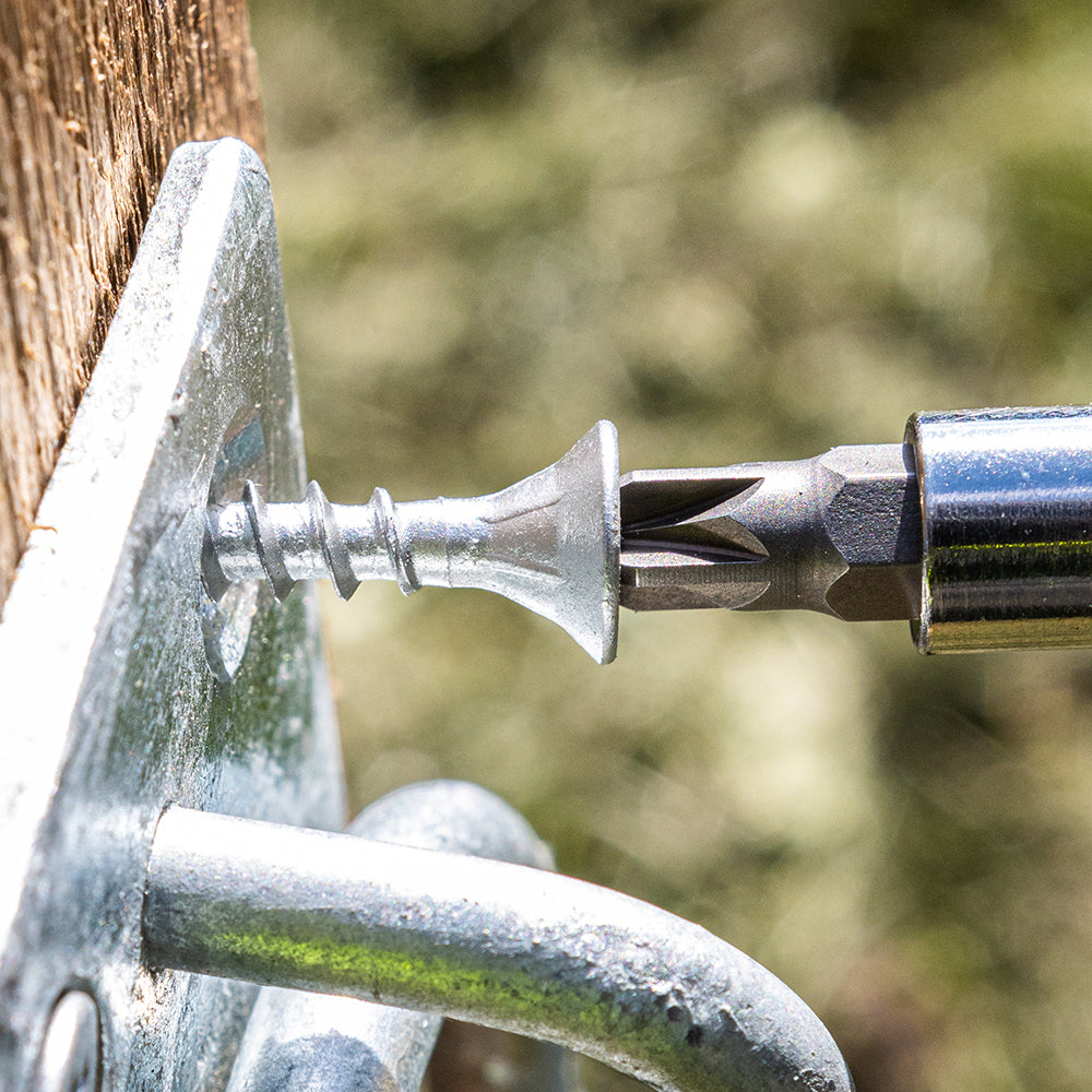 This is an image of Timco - C2 Exterior Strong-Fix Screws - PZ - Double Countersunk with Ribs - Twin-Cut - Silver 6.0 x 100mm - (60 PCS Tub) 60100C2S