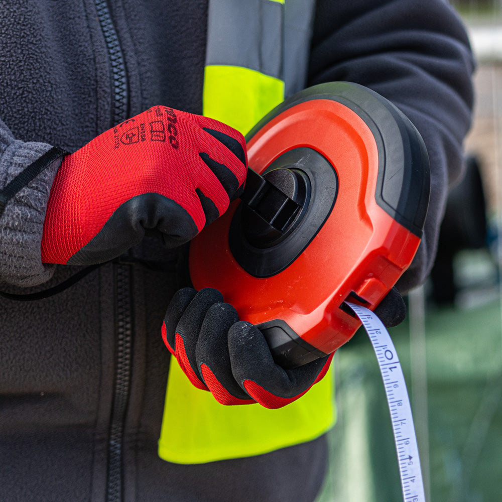 This is an image of Timco - Closed Reel Tape Measure 30m x 13mm (1 Each Blister Pack) 863654