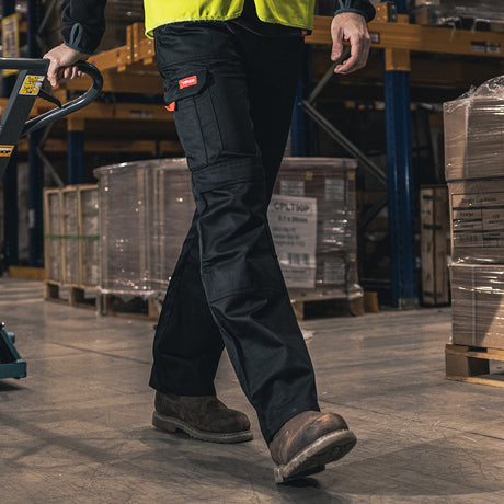 This is an image of Timco - Yardsman Trousers - Black W32 L32 (1 Each Bag) YTBK3232